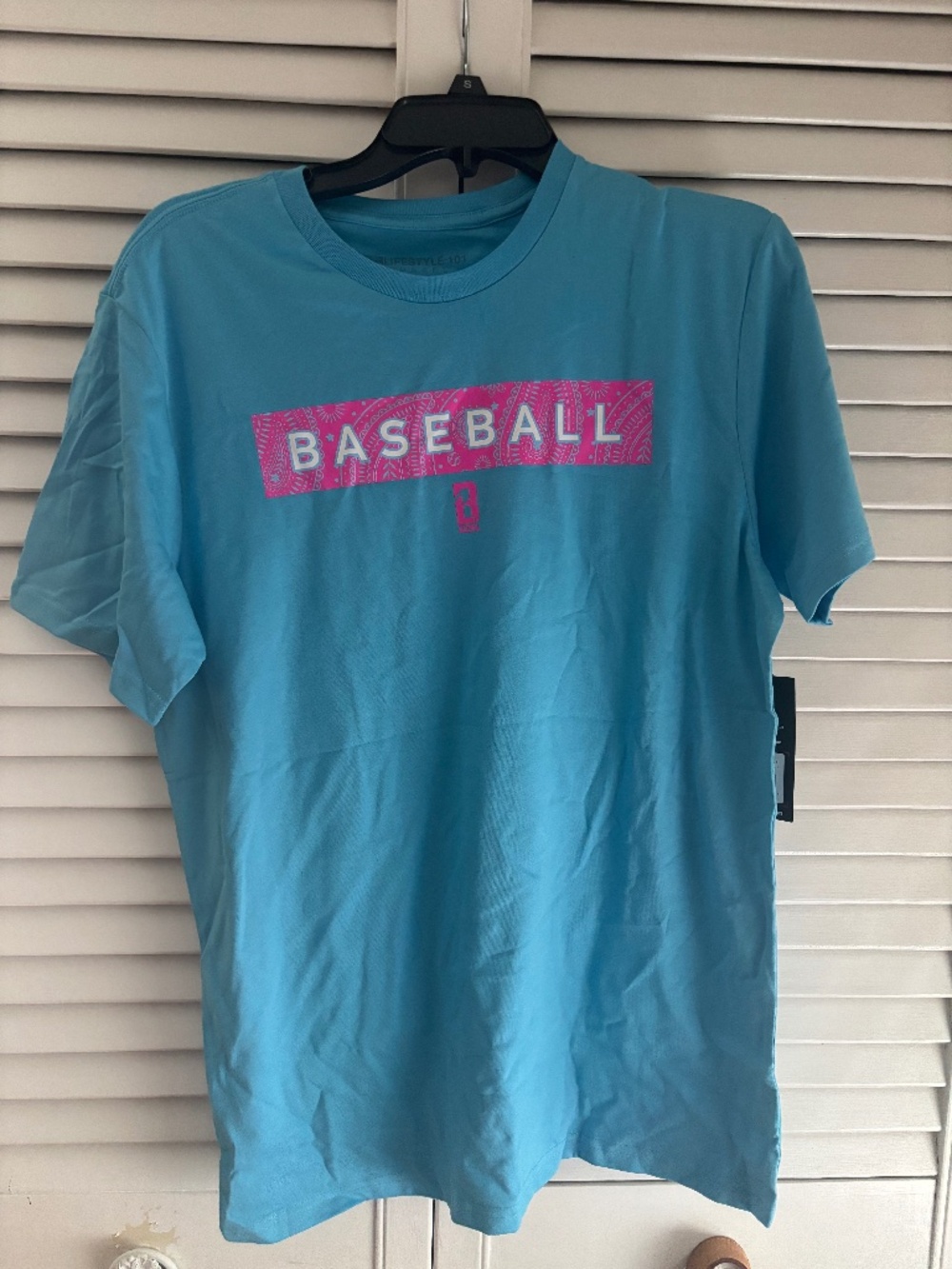 Men’s small blue and pink t-shirt